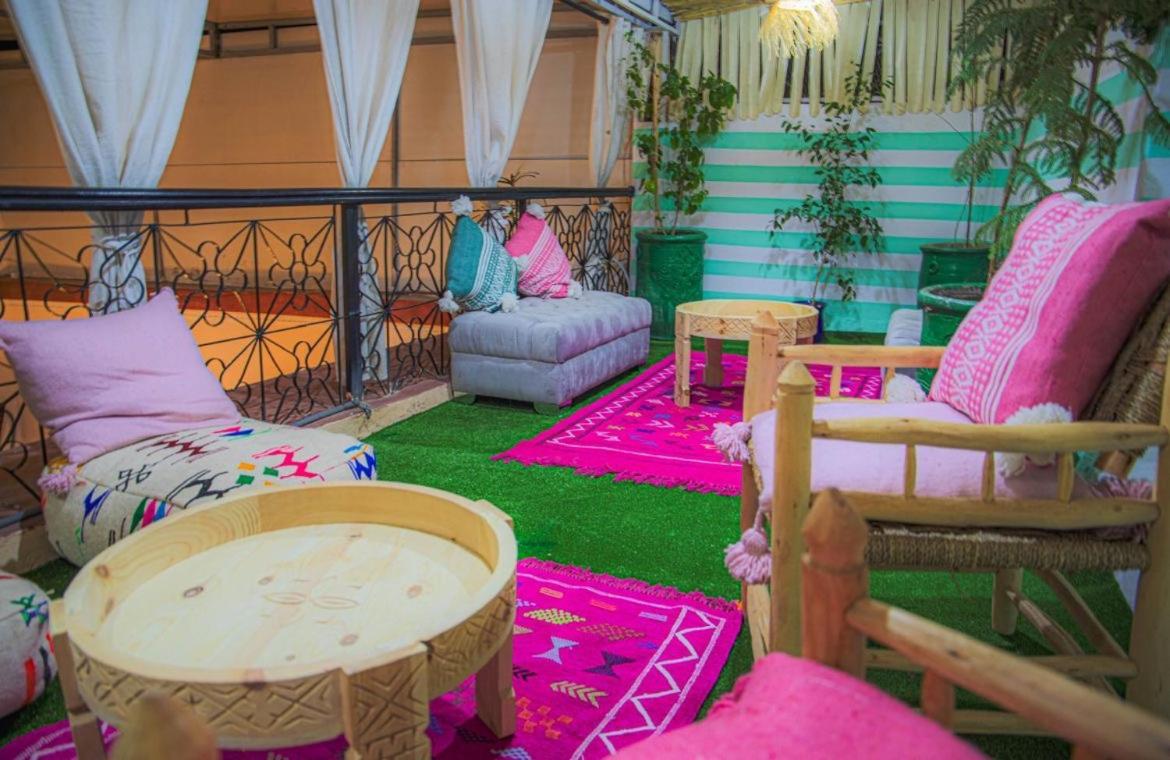 Riad Msholidays Jacuzzi Privatise Marrakech Marrakesh Exterior photo
